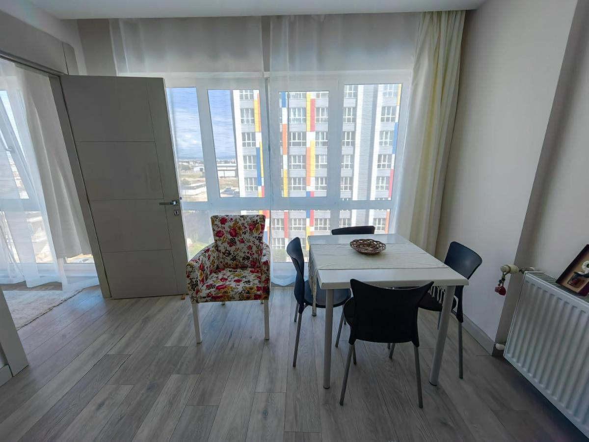 Selin's With Pool View Appartement