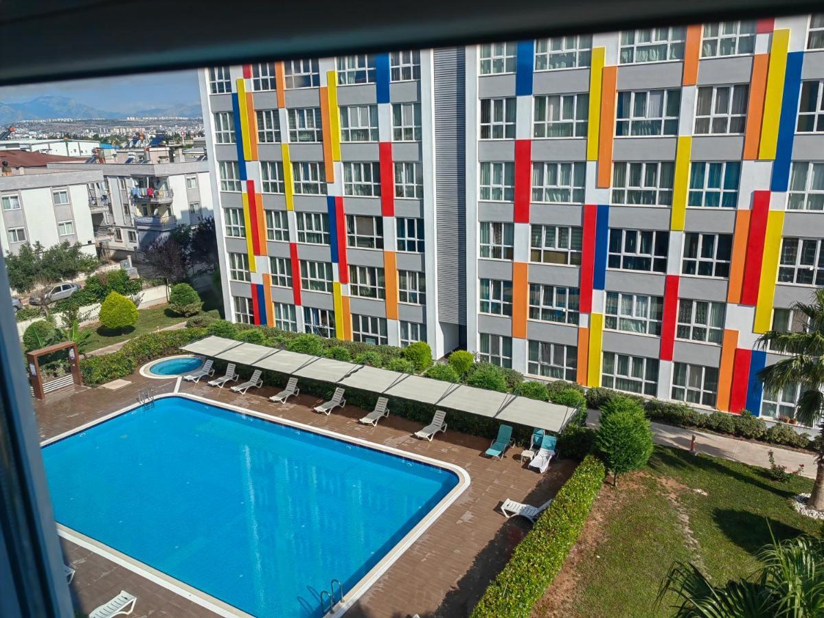 Selin's With Pool View Appartement Antalya